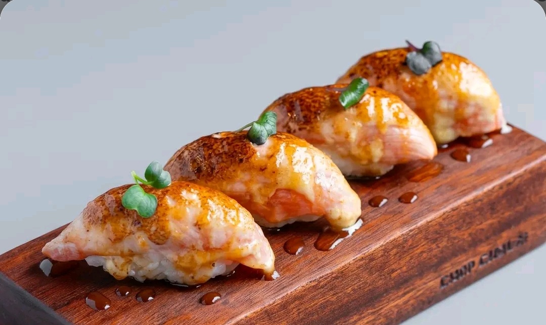 Torched Salmon nigiri