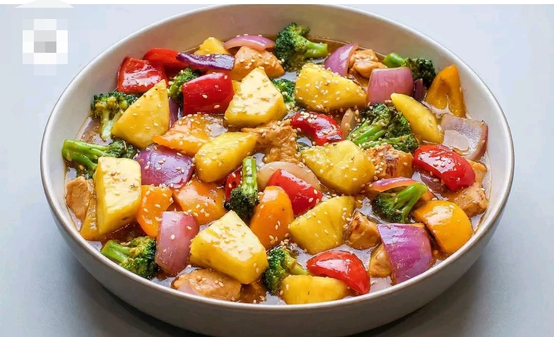 Chicken with Pineapple & Vegetables