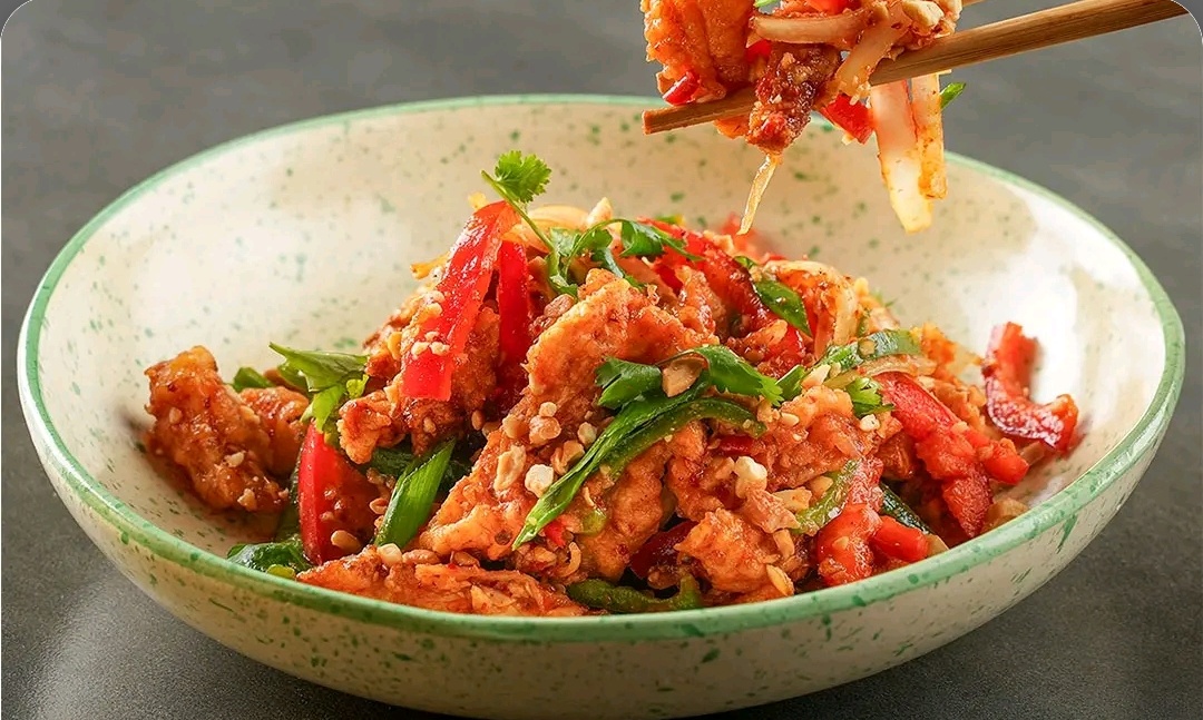 Chicken and Calamari Salad -Yum Sam Krob