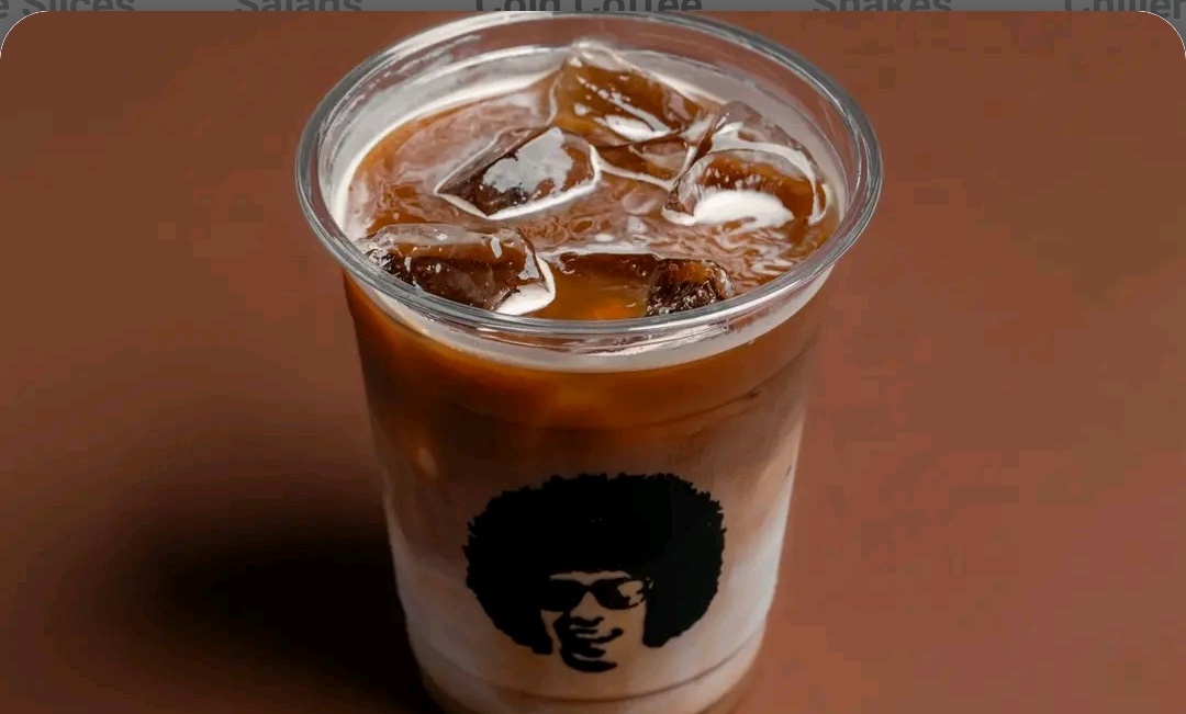 Iced Vanilla Latte
