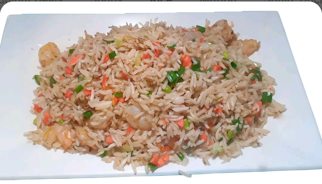 88 Chicken and Prawn Fried Rice
