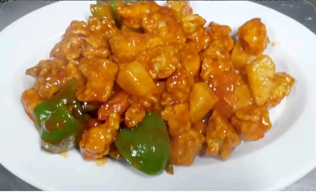 54A Crispy Sweet and Sour Chicken with Pineapple