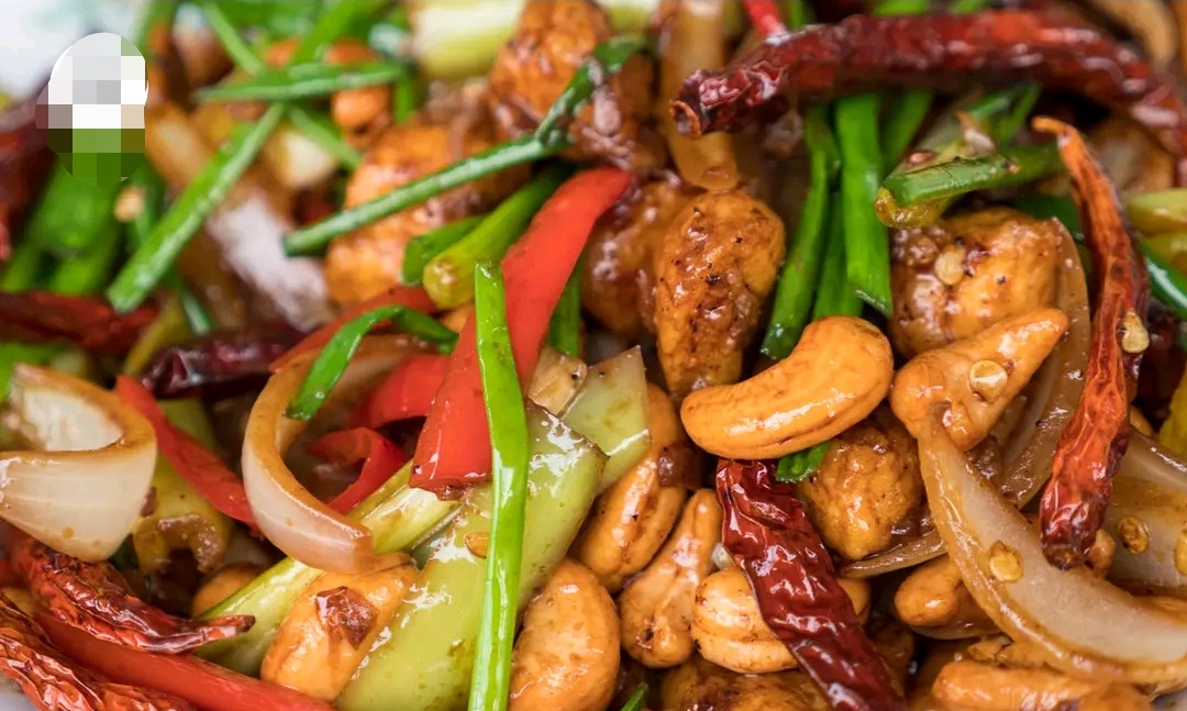 Chicken with Cashew Nuts & Vegetables