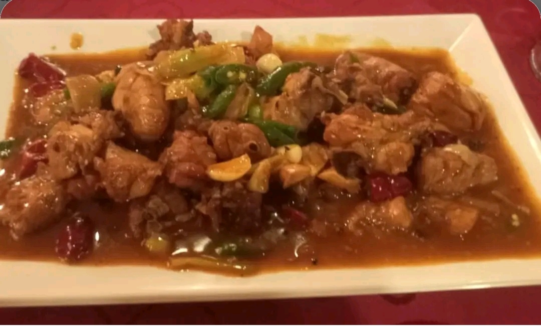 64E Hong Shan Chicken (Sichuan Style) with Bones