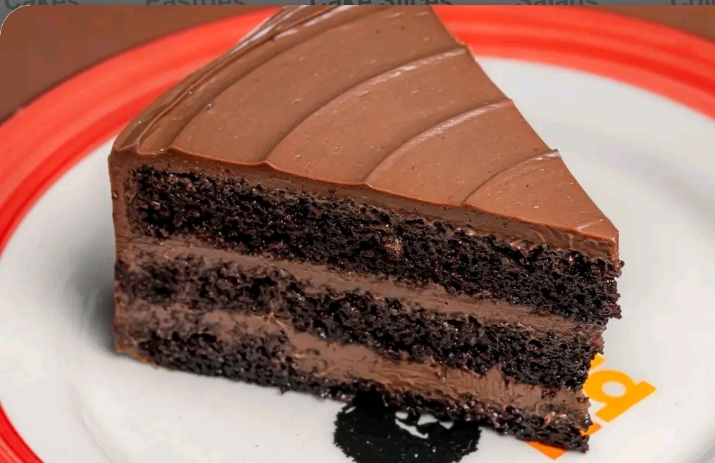 Chocolate Cake Slice