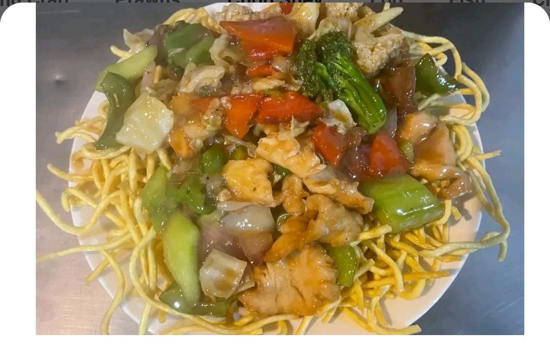 20 Chinese Chop Suey (with crispy noodles)