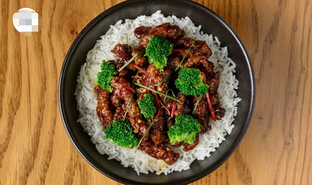 Crispy Beef with Broccoli