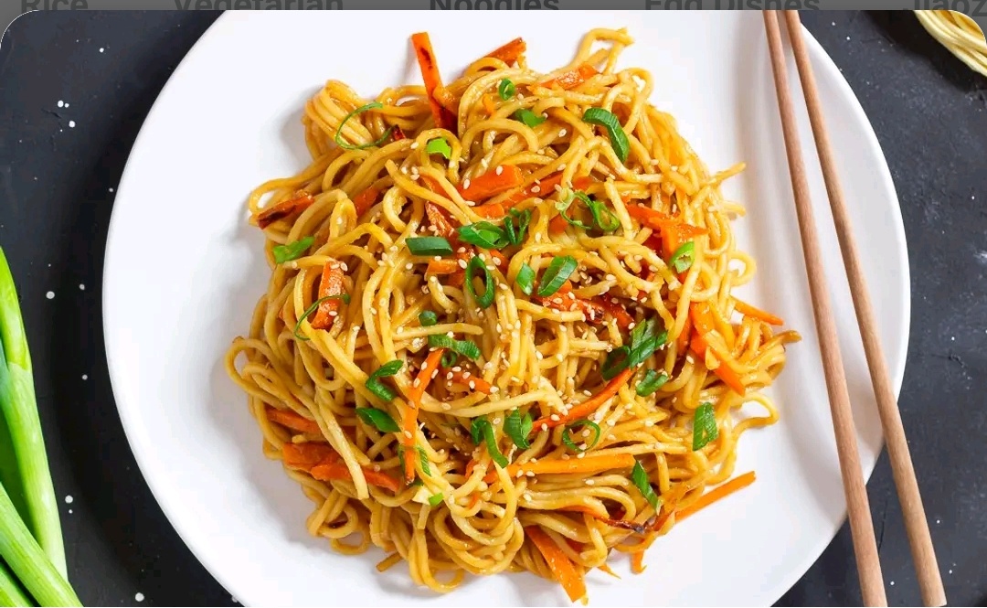 Noodle in Mixed Beef Szechuan Style